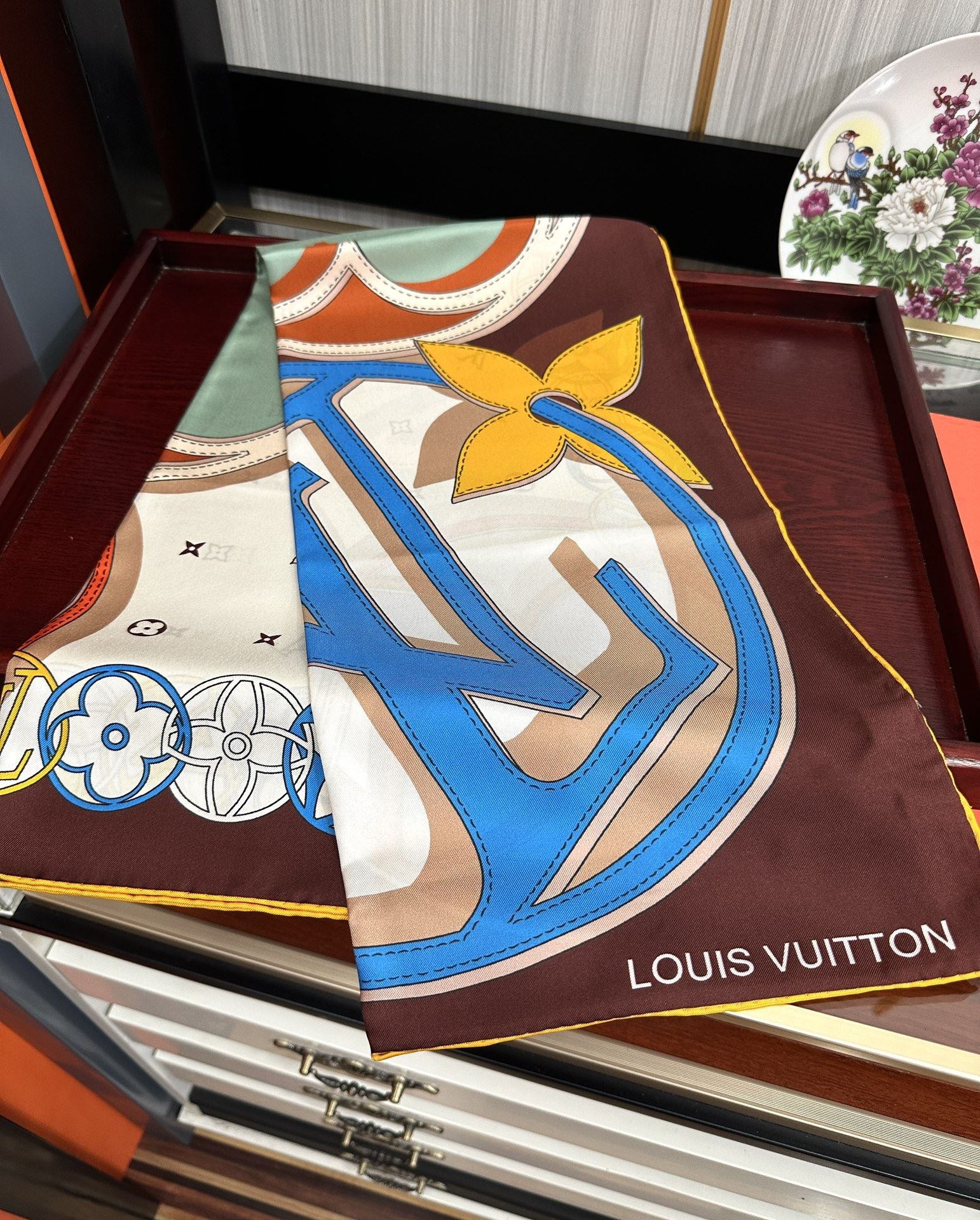 Louis Vuitton Scarf